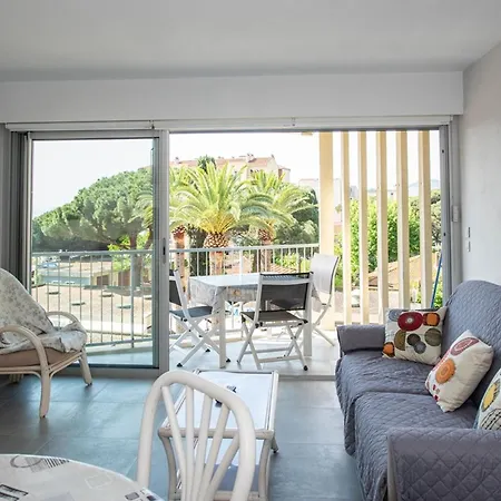 T2 Duplex Au Lavandou, 4 Pers, Bord De Mer, Parking, Clim - Fr-1-803-58 * ル・ラヴァンドゥー